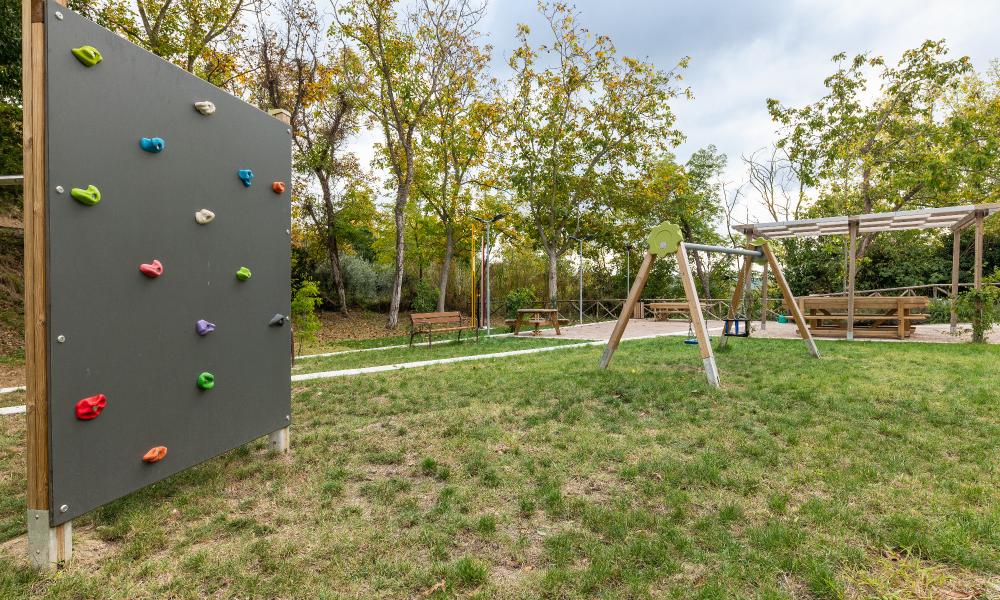 Area giochi e barbecue - Patrignone